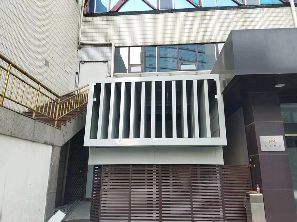 1743921563121747.jpg 北京眼科医院.jpg